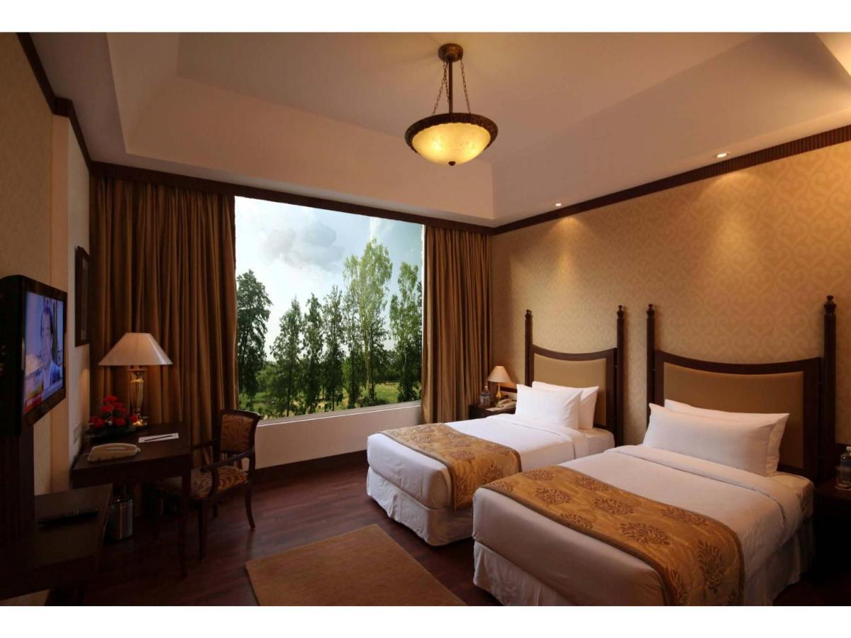 Fairlie & Resorts New Delhi